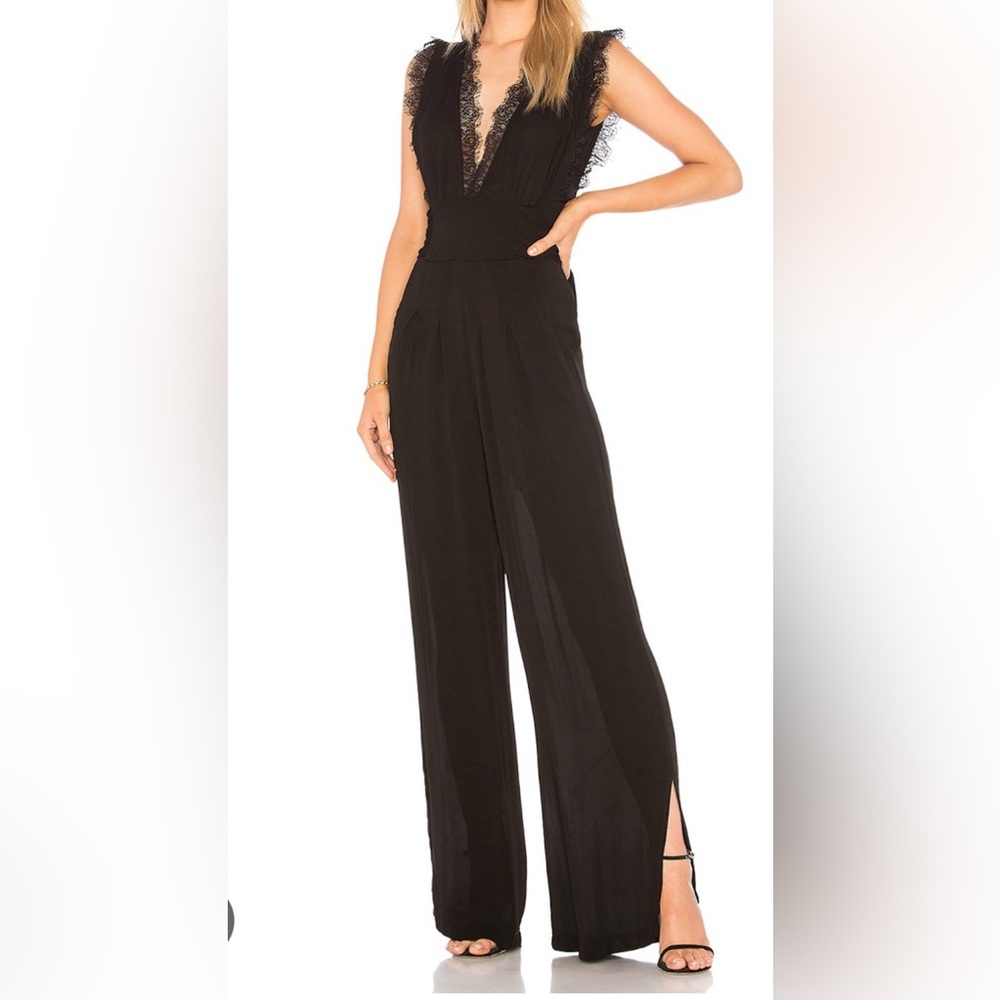 Free People Elegant Black Wide-Leg Jumpsuit with High-Waist Design